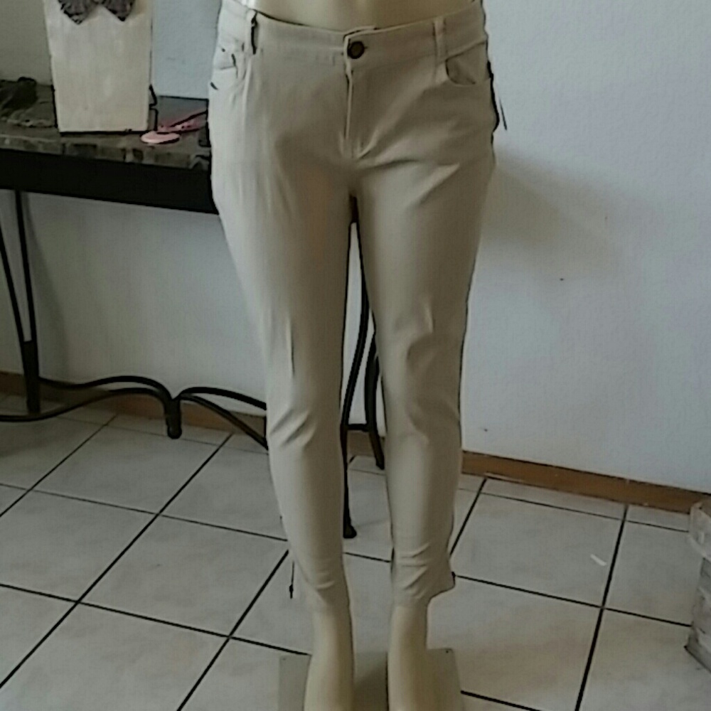 BONGO Kakhi pants